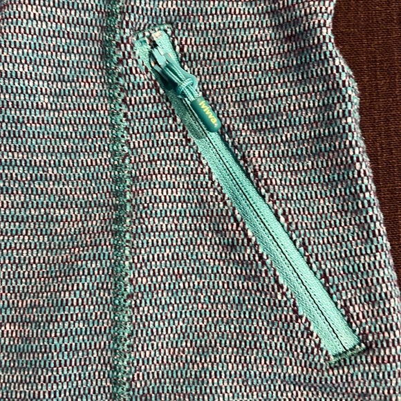 Ivivva by Lululemon Zip Jacket - Picture 5 of 9